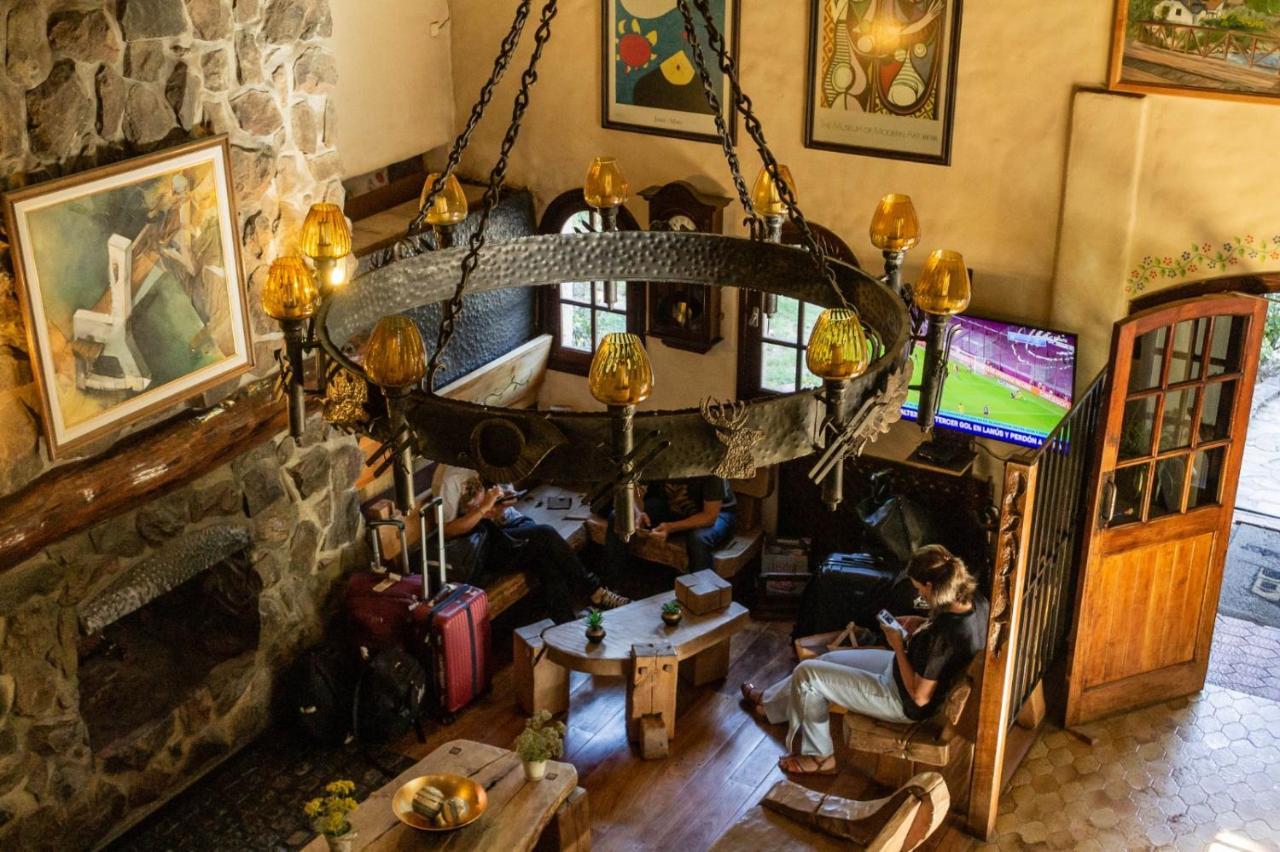 Hosteria La Posta Del Cazador San Martín de los Andes Kültér fotó