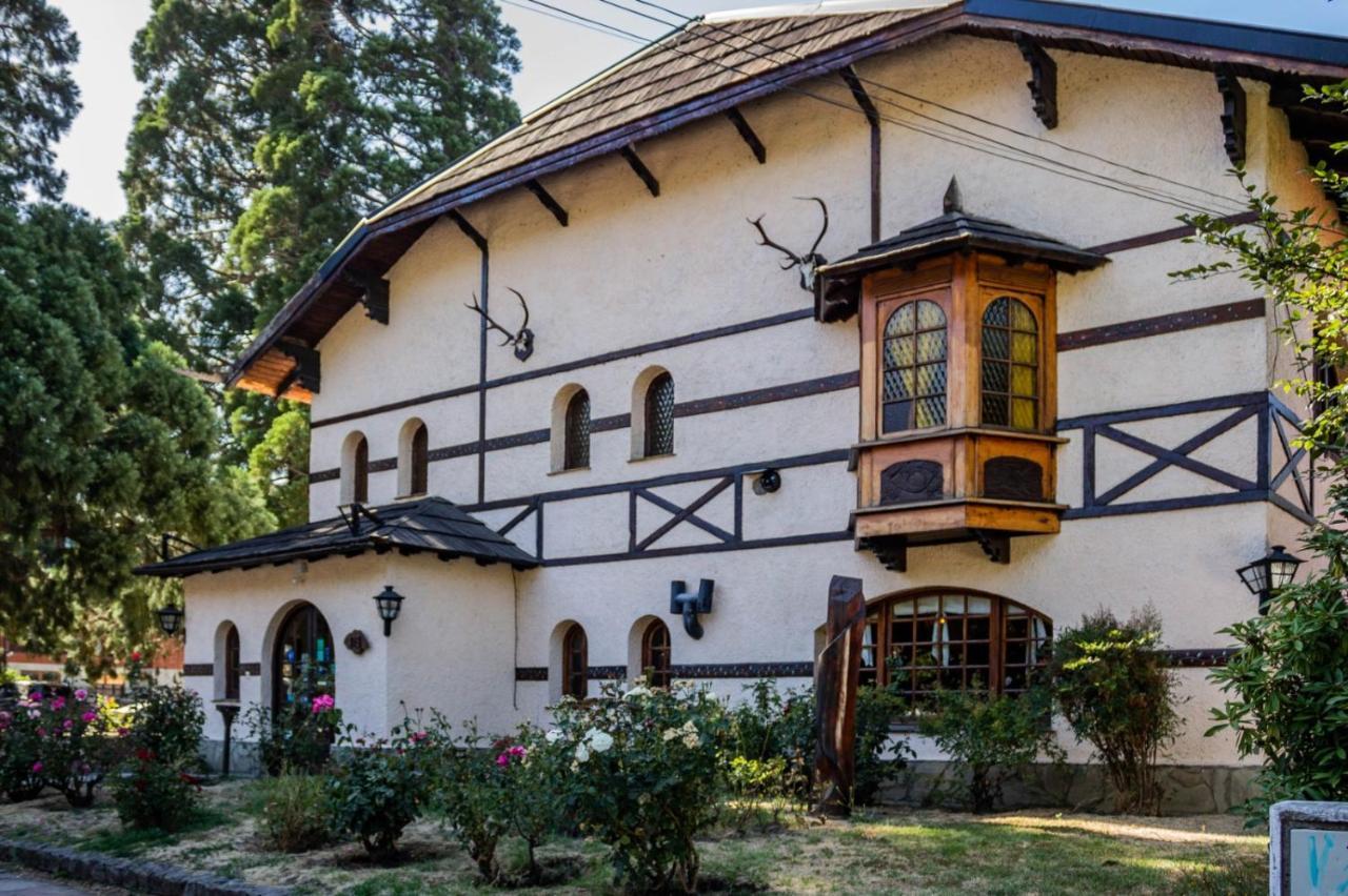 Hosteria La Posta Del Cazador San Martín de los Andes Kültér fotó