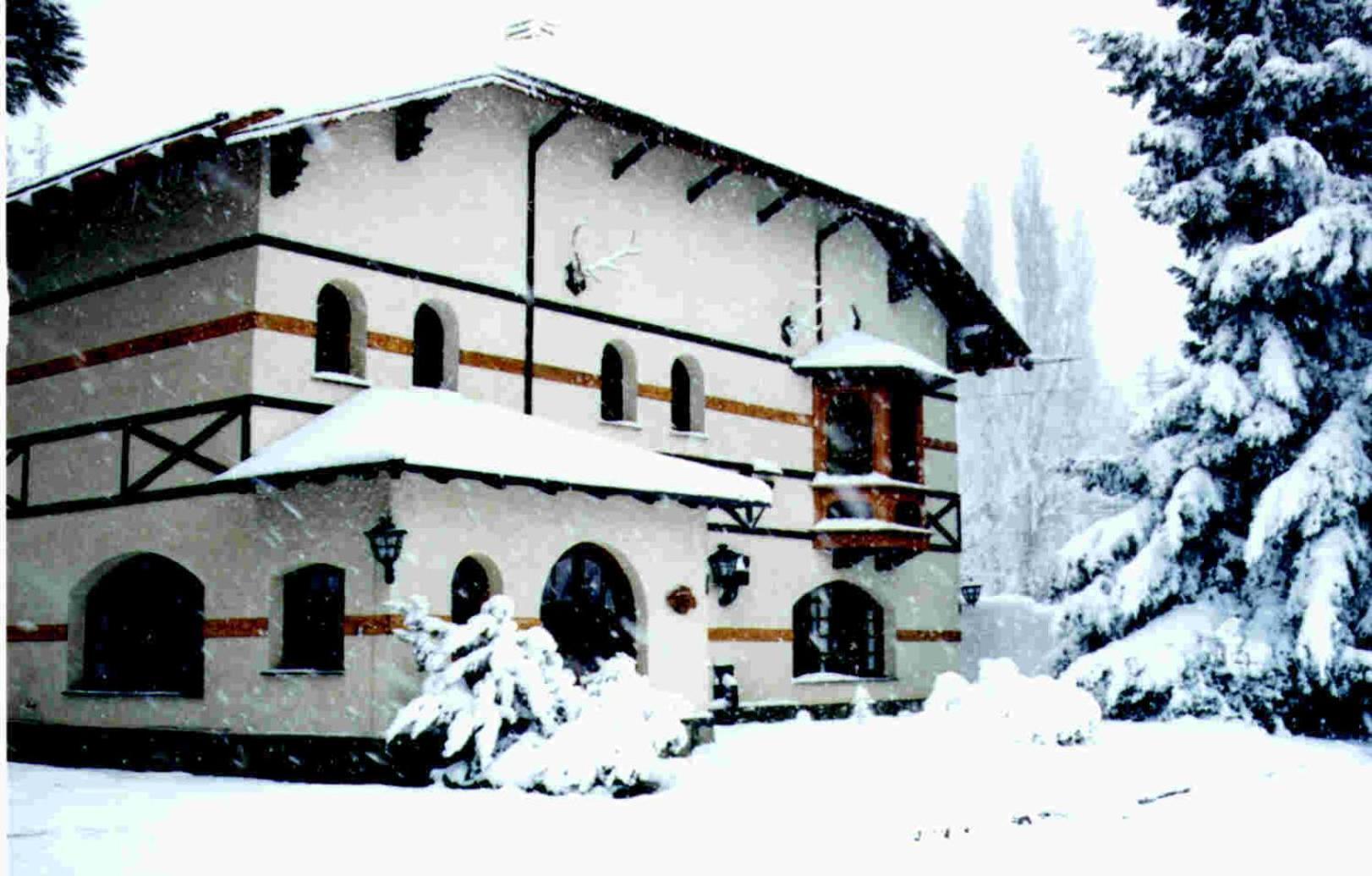 Hosteria La Posta Del Cazador San Martín de los Andes Kültér fotó